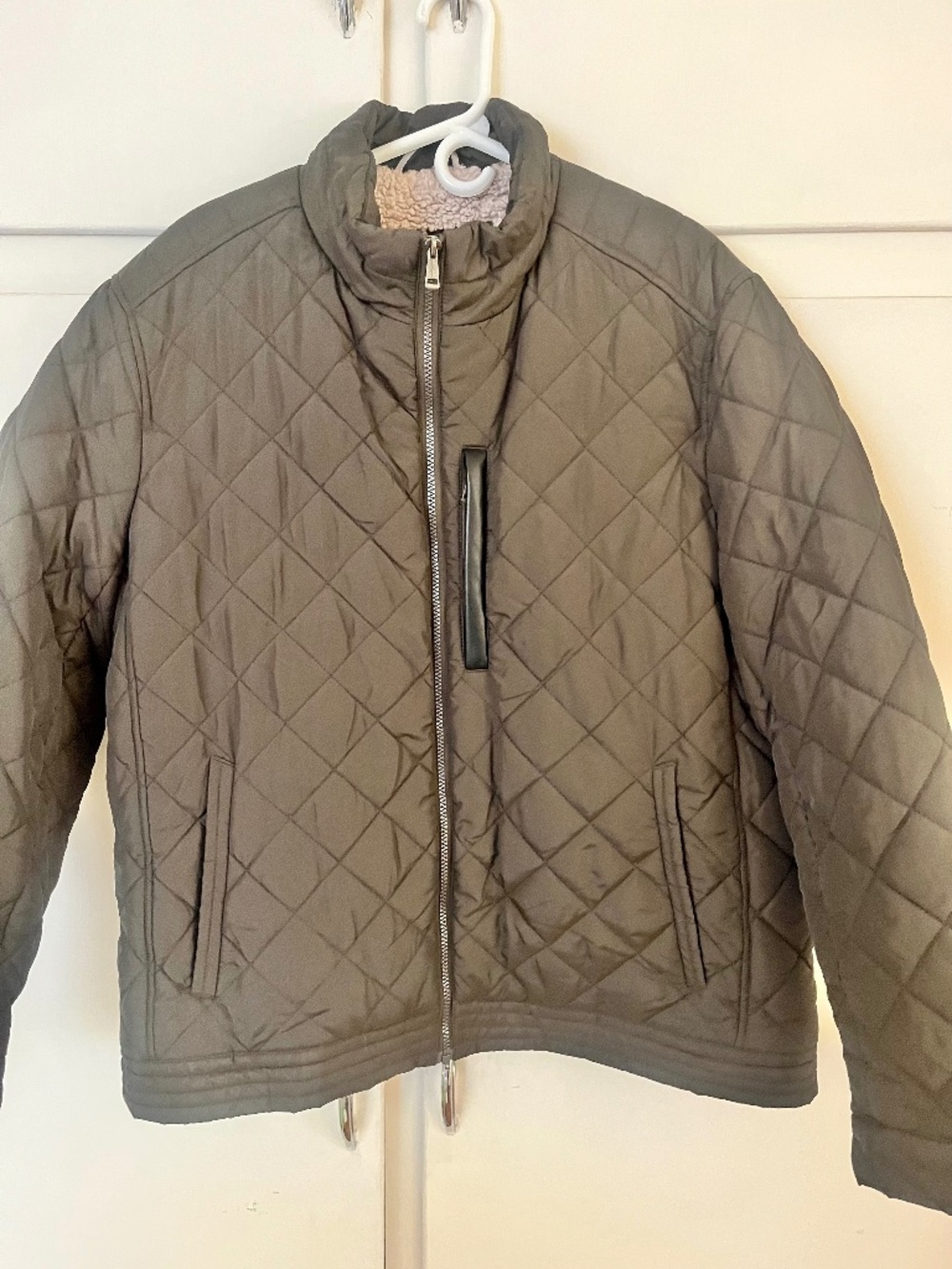 Dark Olive Green Puffy Quilted Coat